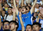 开运体育登录入口-比赛中球员精彩表现引发球迷狂热追捧