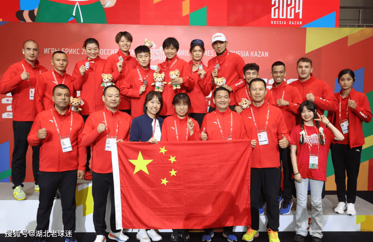 国内足球联赛阵容角力激烈，球队整体表现进步的简单介绍