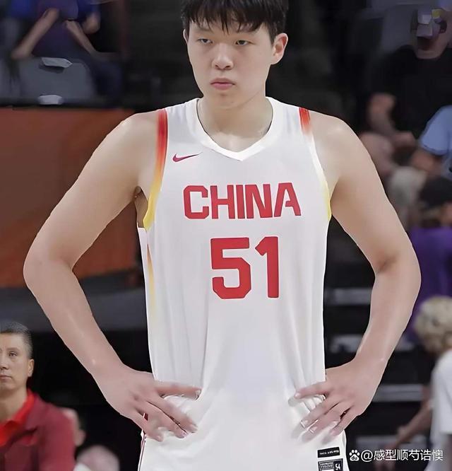 杨瀚森夏联场均10分5板23帽屡次贡献惊艳妙传(杨瀚西简介)
